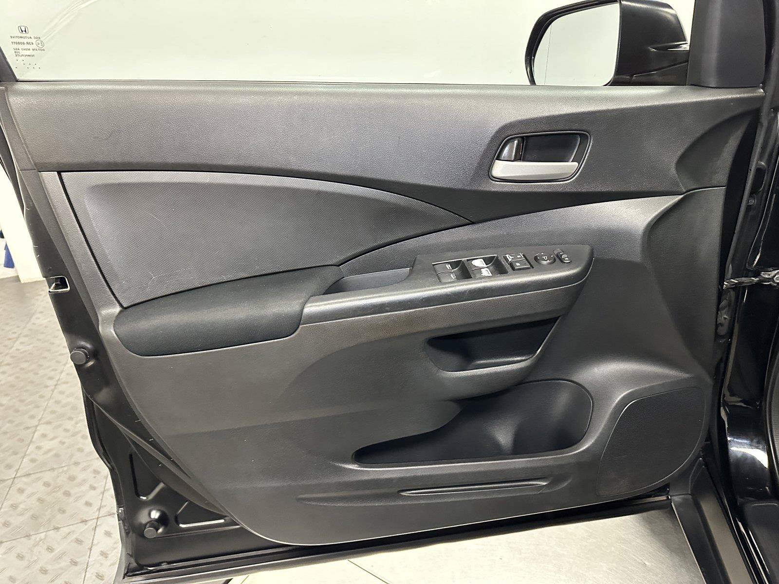 Used 2013 Honda CR-V LX image 20