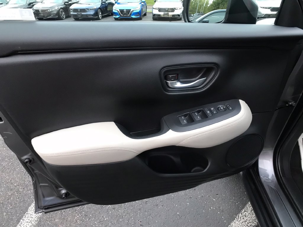 Certified 2024 Honda HR-V LX image 16