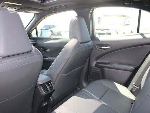 Certified 2025 Lexus UX 300h FWD image 9