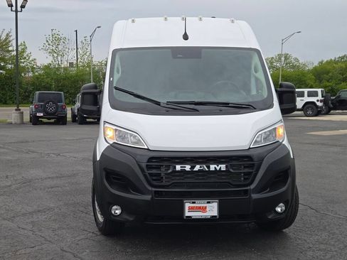 Used 2026 RAM ProMaster 2500 w/ Convenience Group FWD image 4