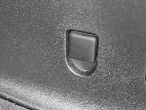 Used 2025 Buick Enclave Preferred image 62