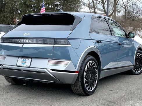 Used 2022 Hyundai Ioniq 5 Limited image 10