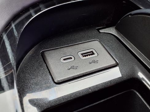 Certified 2024 Cadillac Escalade V AWD/4WD image 24