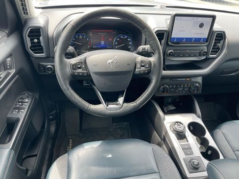 Used 2022 Ford Bronco Sport Outer Banks w/ Tech Package AWD/4WD image 28