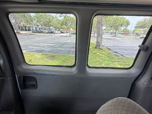 Used 2023 Chevrolet Express 3500 LS RWD image 16