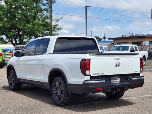 Used 2020 Honda Ridgeline Sport image 7