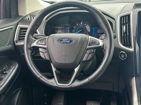 Used 2023 Ford Edge SEL image 11