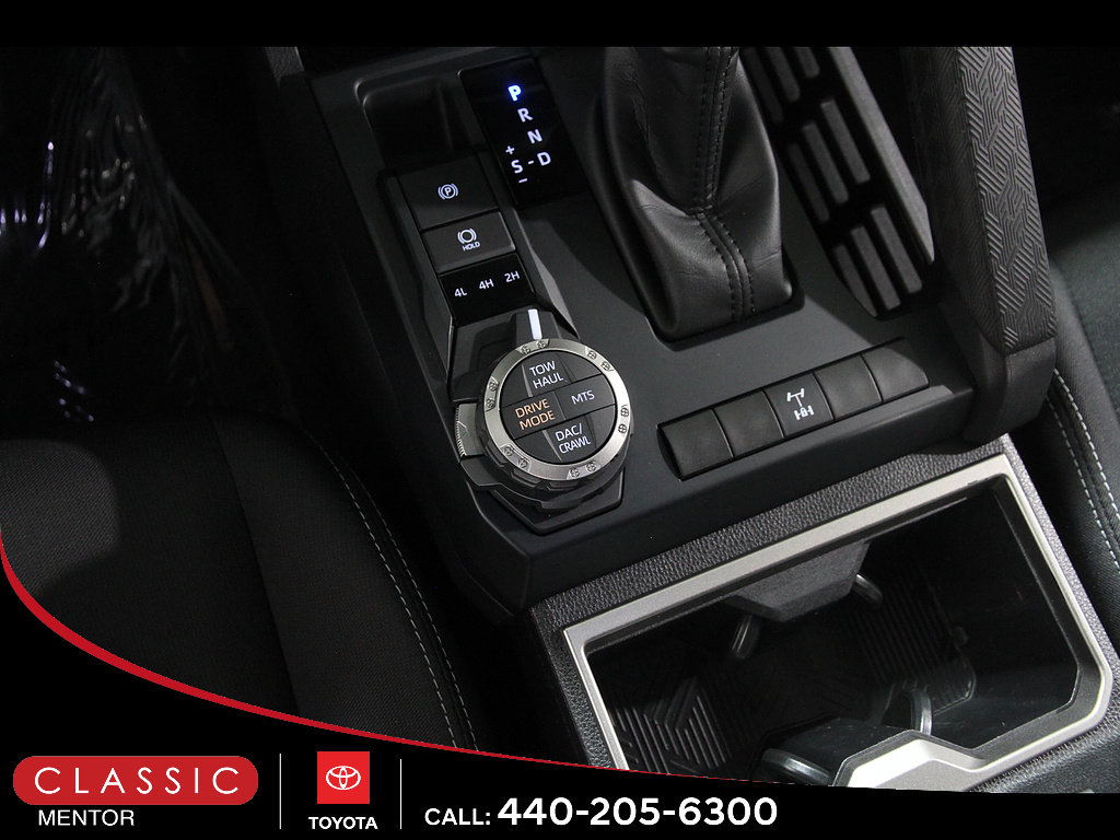 Certified 2025 Toyota Tacoma TRD Off-Road AWD/4WD image 16