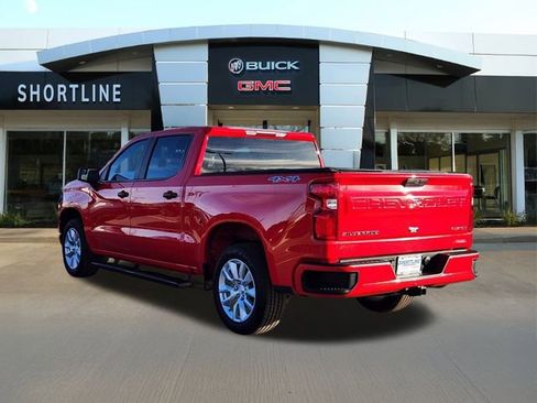 Used 2022 Chevrolet Silverado 1500 Custom image 6