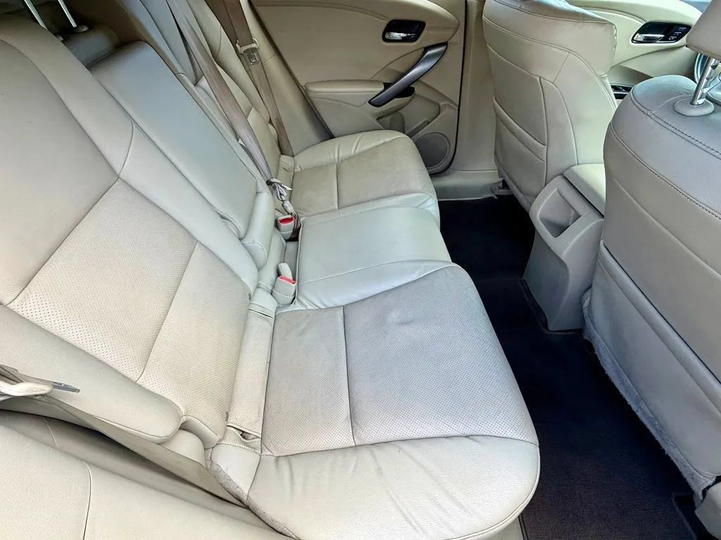 Used 2015 Acura RDX w/ Technology Package AWD/4WD image 16