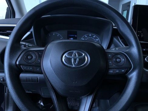 Certified 2025 Toyota Corolla LE image 24