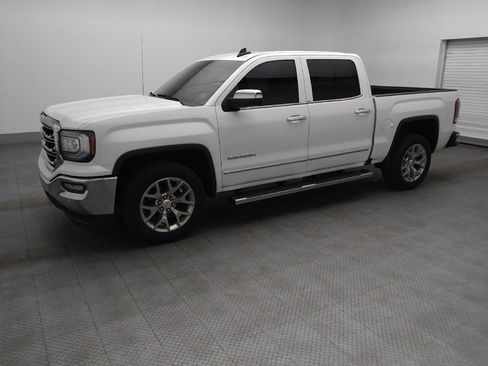 Used 2018 GMC Sierra 1500 SLT w/ SLT Premium Package RWD image 2
