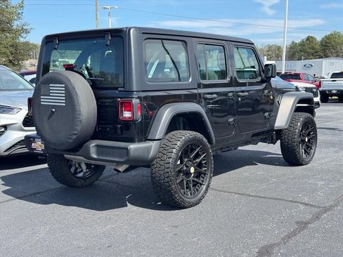 Used 2024 Jeep Wrangler Sport image 3