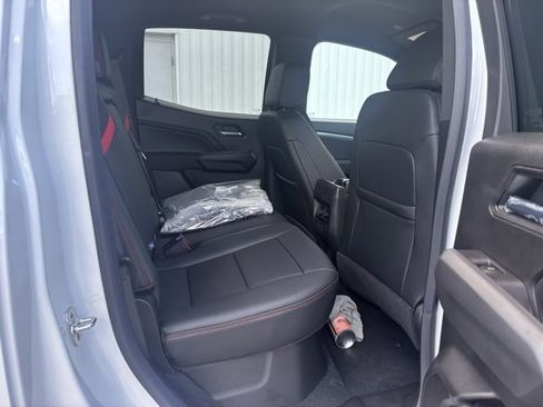 New 2026 Chevrolet Colorado Z71 w/ Z71 Convenience Package 2 image 18