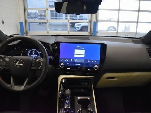 Used 2024 Lexus NX 350h AWD w/ Premium Package image 5