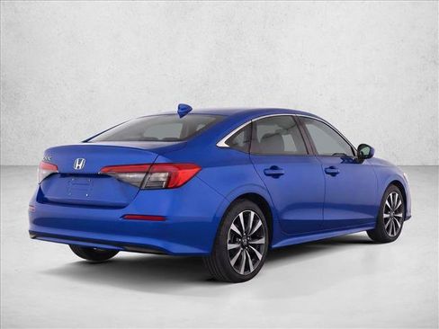 Used 2024 Honda Civic EX image 7
