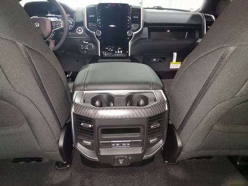 New 2026 RAM 1500 Big Horn AWD/4WD image 10