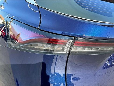 Certified 2023 Nissan Ariya ENGAGE image 23