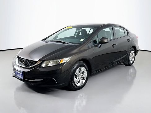 Used 2013 Honda Civic LX image 3