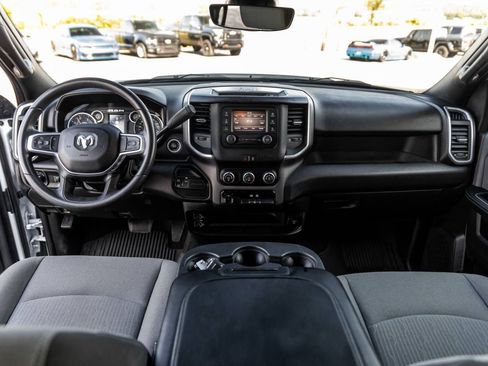 Used 2023 RAM 2500 Big Horn w/ Cold Weather Group AWD/4WD image 9