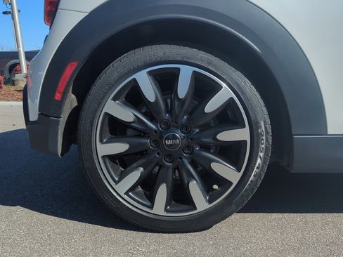 Certified 2023 MINI Cooper S image 23