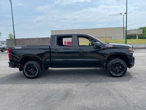 Used 2019 Chevrolet Silverado 1500 Custom Trail Boss w/ Custom Convenience Package AWD/4WD image 8
