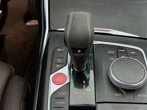 Used 2021 BMW 330e w/ Premium Package image 25