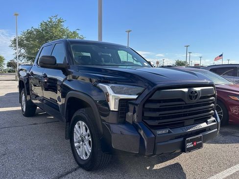 Used 2024 Toyota Tundra SR5 w/ SR5 Premium Package AWD/4WD image 3