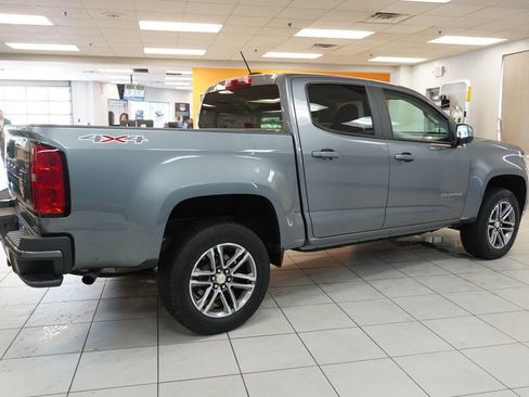 Used 2022 Chevrolet Colorado W/T w/ Custom Special Edition AWD/4WD image 11