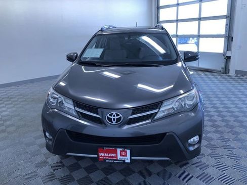 Used 2013 Toyota RAV4 XLE image 7