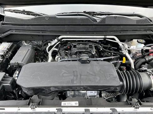 New 2026 GMC Canyon Elevation w/ Convenience Package image 11