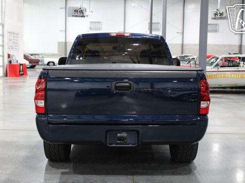 Used 2007 Chevrolet Silverado 1500 W/T image 15