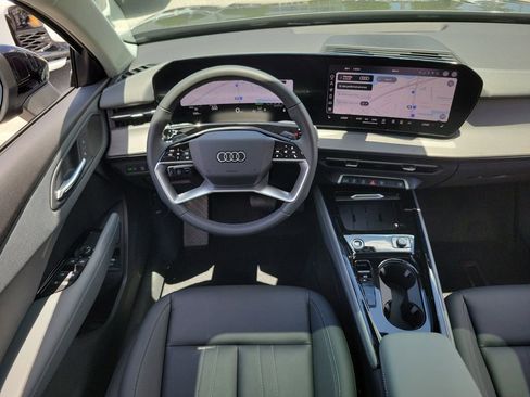 New 2026 Audi Q3 quattro 2.0T AWD/4WD image 22