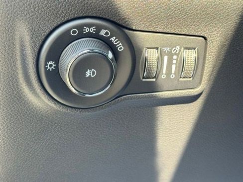 New 2026 Jeep Compass Trailhawk w/ Sun, Sound & Navigation Group AWD/4WD image 13