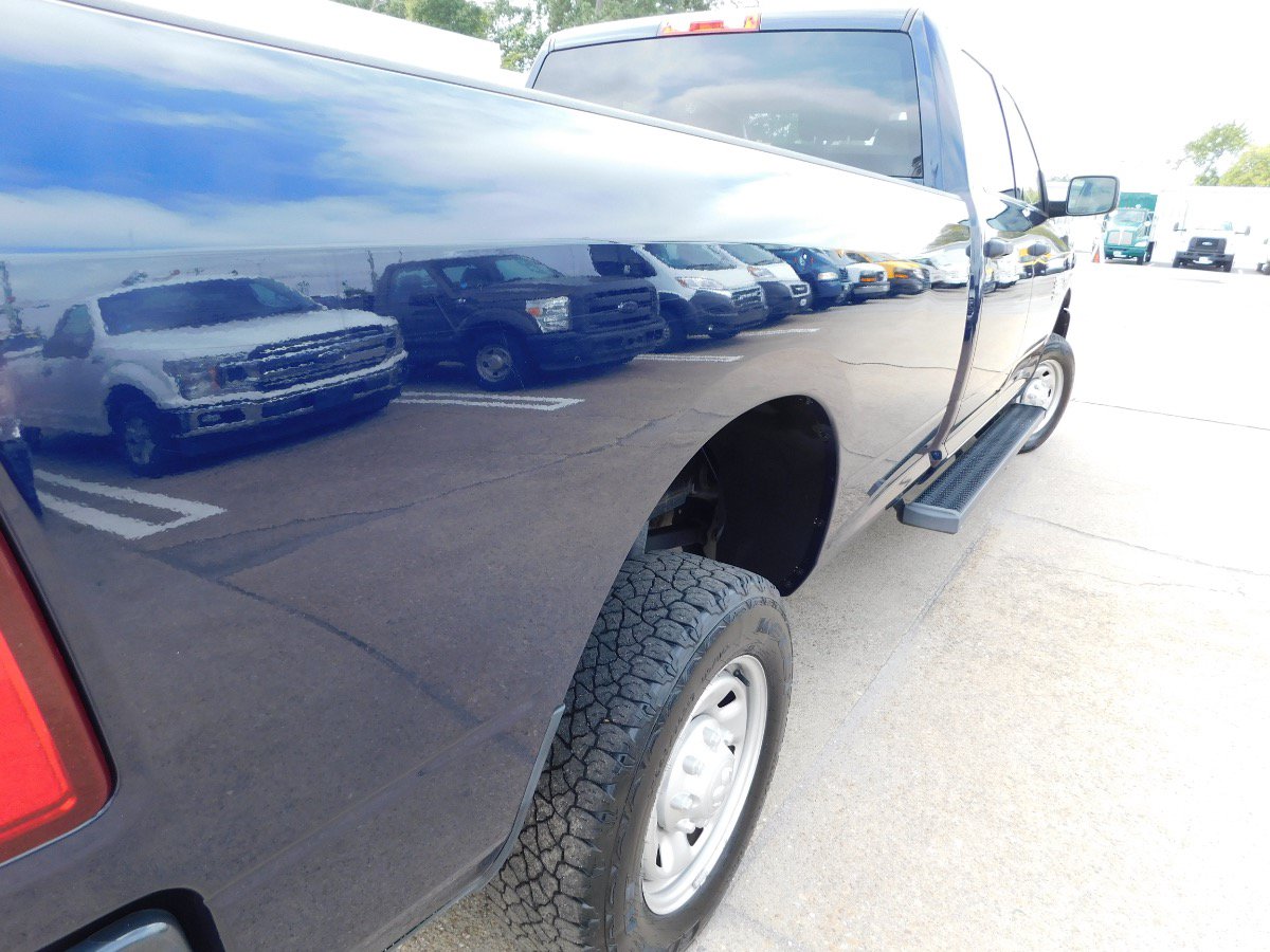 Used 2018 RAM 2500 Tradesman AWD/4WD image 9