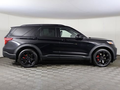 Used 2022 Ford Explorer ST w/ Equipment Group 401A image 19