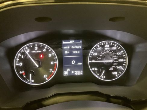 Used 2025 Subaru Outback Premium w/ Popular Package #1A image 12