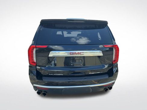 Used 2024 GMC Yukon XL Denali RWD image 13
