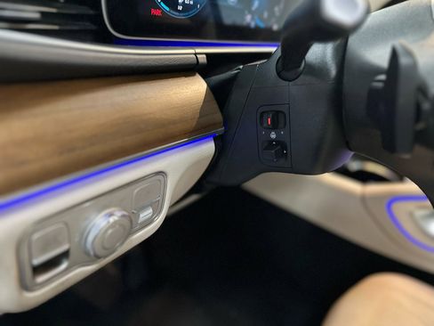 Used 2022 Mercedes-Benz GLE 350 4MATIC image 18