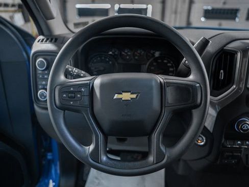 New 2026 Chevrolet Silverado 1500 Custom image 32