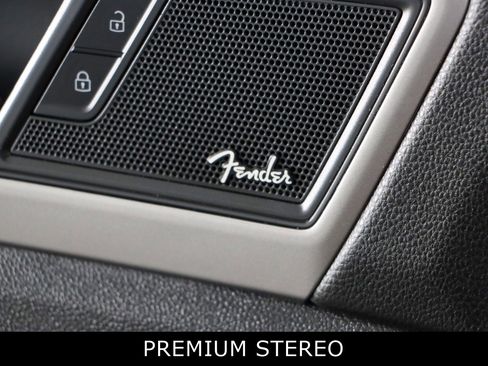 Used 2020 Volkswagen Atlas Cross Sport SEL Premium R-Line image 23