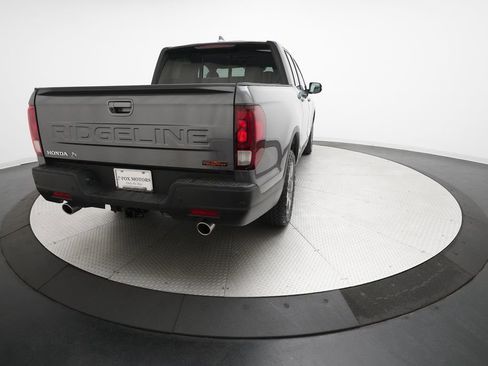 Certified 2025 Honda Ridgeline TrailSport image 13