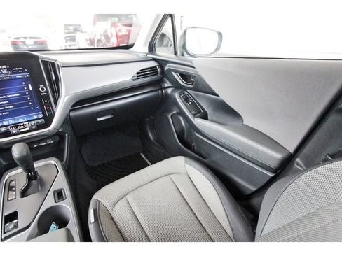 Used 2024 Subaru Crosstrek 2.0i Premium AWD/4WD image 9