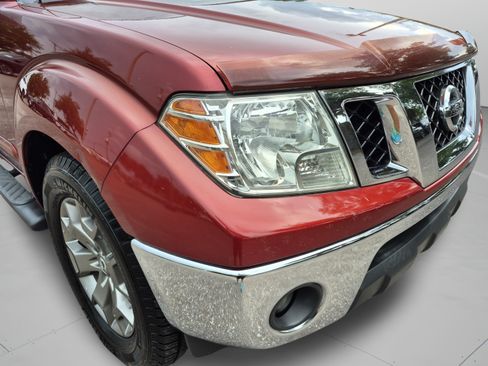 Used 2014 Nissan Frontier SL RWD image 33