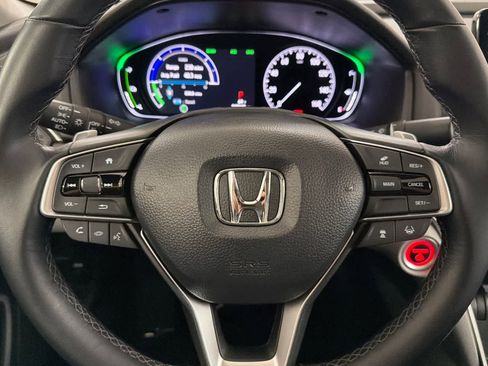 Used 2020 Honda Accord Touring image 23