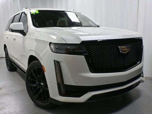 Used 2021 Cadillac Escalade Sport w/ Driver Assist Tech Package image 2