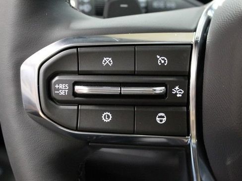 New 2026 GMC Yukon Elevation w/ Elevation Premium Package AWD/4WD image 25
