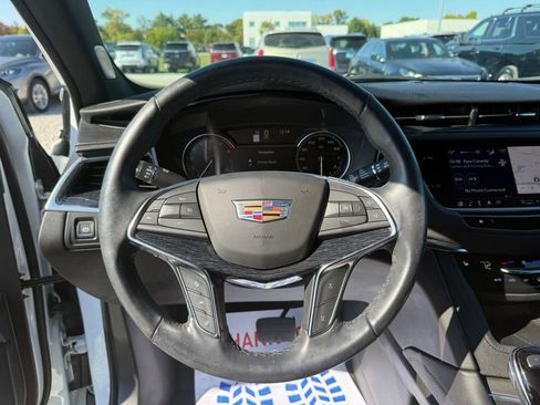 Certified 2024 Cadillac XT5 Premium Luxury image 13