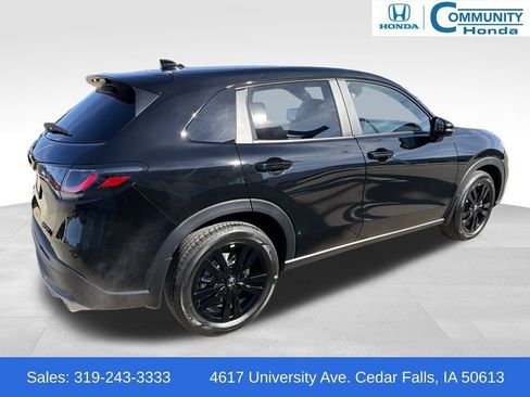 New 2026 Honda HR-V Sport image 6