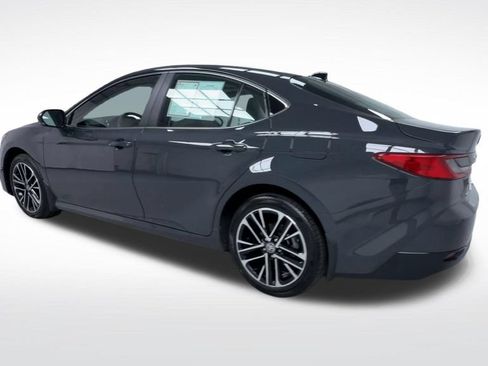 Certified 2025 Toyota Camry XLE w/ Premium Package AWD/4WD image 7